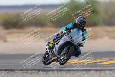 media/Sep-11-2022-SoCal Trackdays (Sun) [[81b7e951af]]/Turn 7 (1145am)/